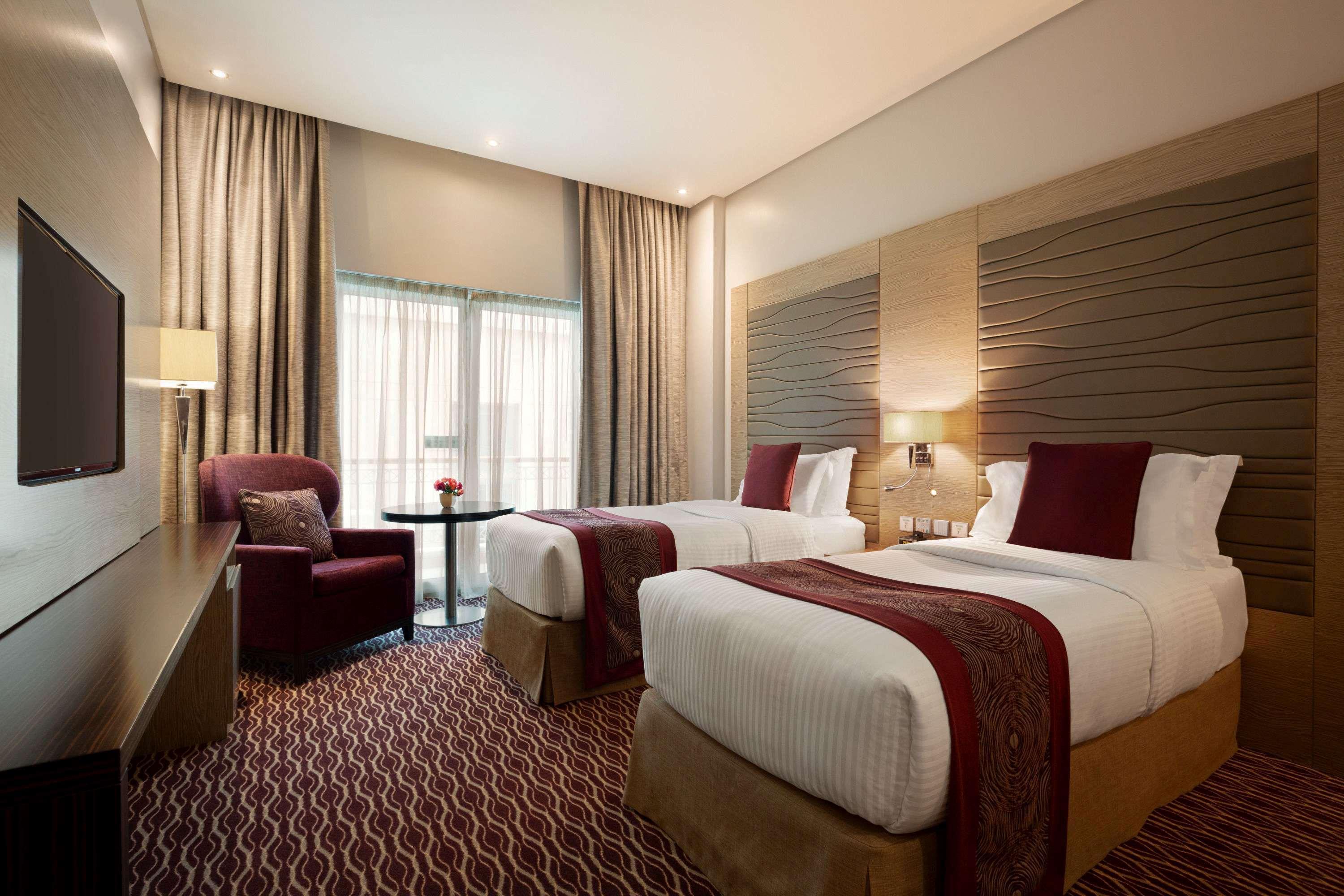 Ramada By Wyndham Manama City Centre Εξωτερικό φωτογραφία