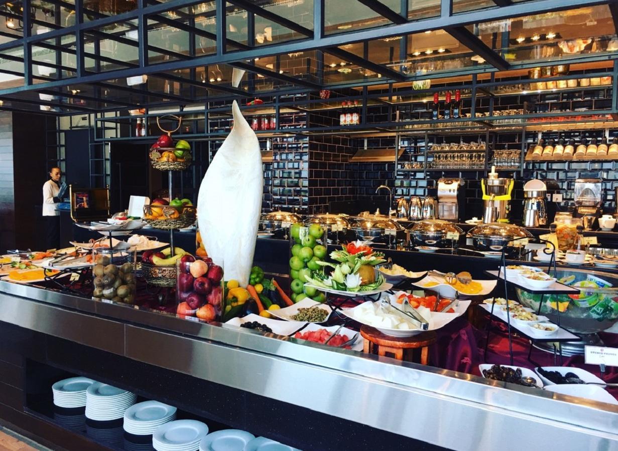 Ramada By Wyndham Manama City Centre Εξωτερικό φωτογραφία